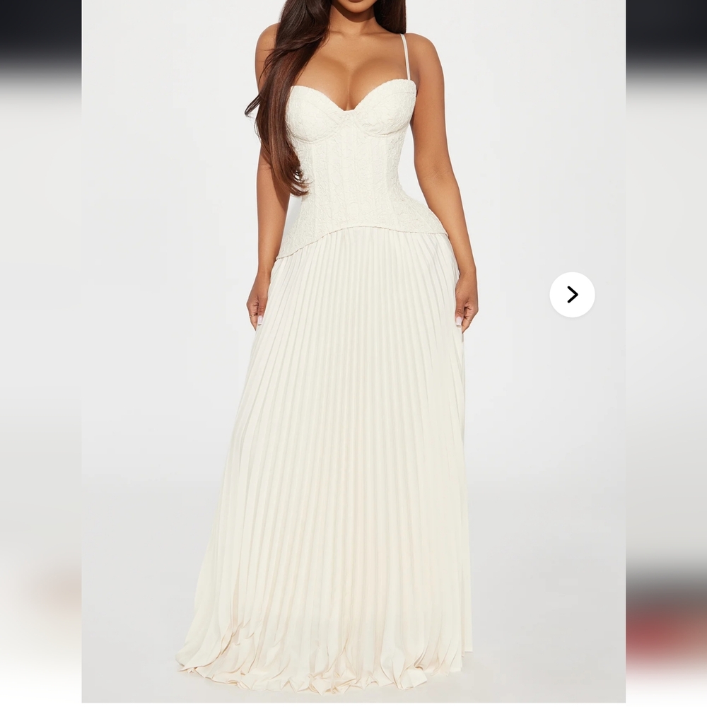 Daniella Lace Corset Pleated Maxi Dress